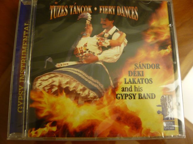 　レストランのお料理はちょっと微妙でしたが、拍手喝采でもりあがった、最後の晩餐でした。<br />　音楽がとてもすてきだったので、CDを買いました。