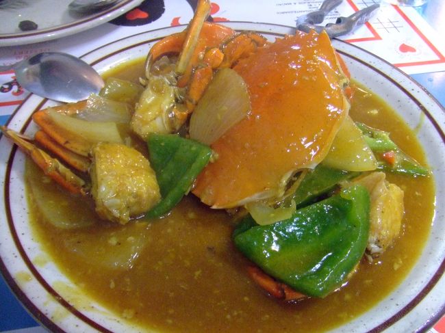 カレー蟹！手づかみで豪快にいきました。