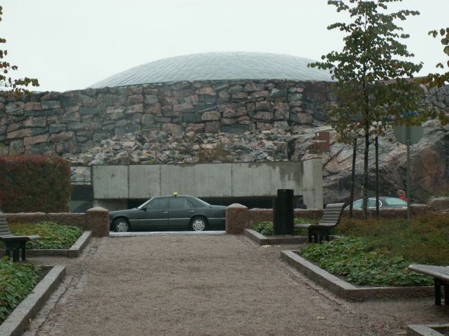 「テンペリアウキオ教会」外観