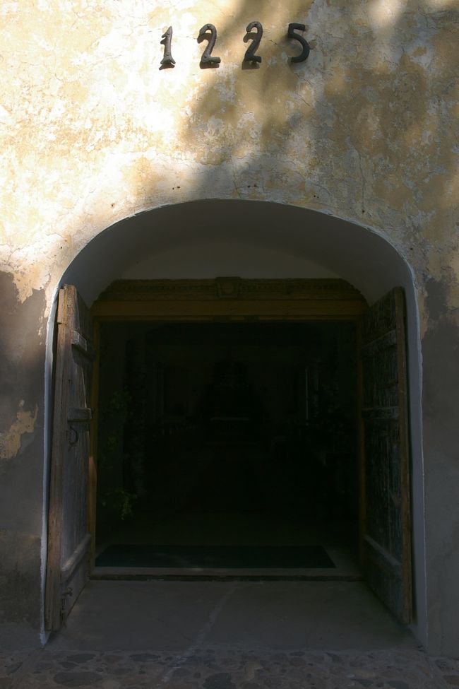 日本でいうと鎌倉時代の創建みたい。