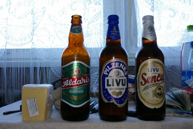 今日も宿の売店で。(3.05Lt)<br /><br /><br /><br />「バルト三国の旅８（エルグーリュ断崖〜古都ツェーシス散策）」へと続く。。。