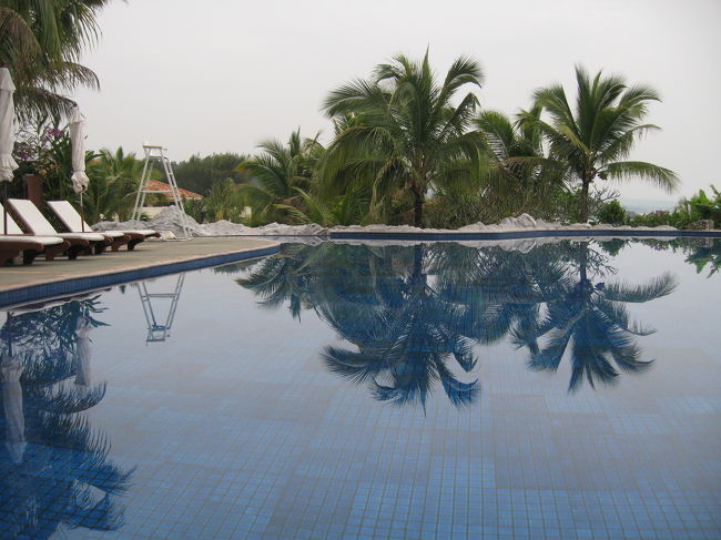 プールは２層に別れていて、こっちは上の階の部分で<br /><br />す。