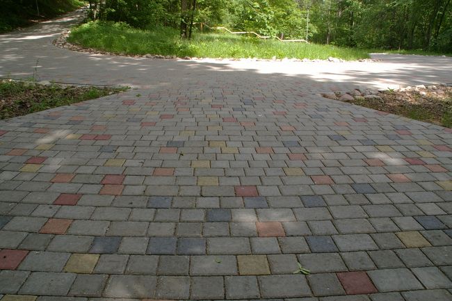 国立公園だけあって、丘を登る道も綺麗に整備されていた。