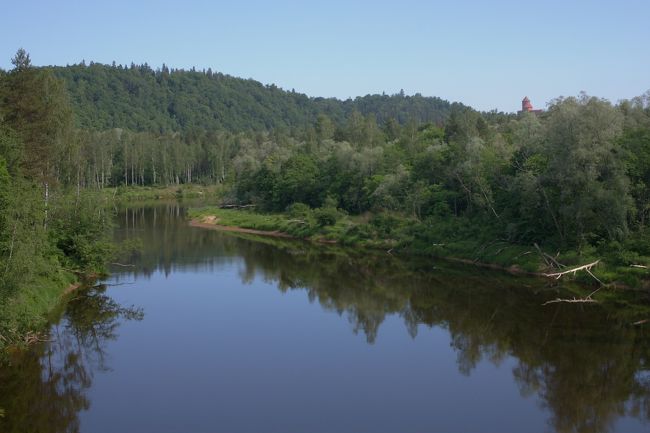 ２００７年６月１１日　月曜日　快晴<br /><br />宿を後にし、駅へと向かう。<br /><br /><br /><br /><br />「バルト三国の旅１０（リーガ）」へと続く。。。