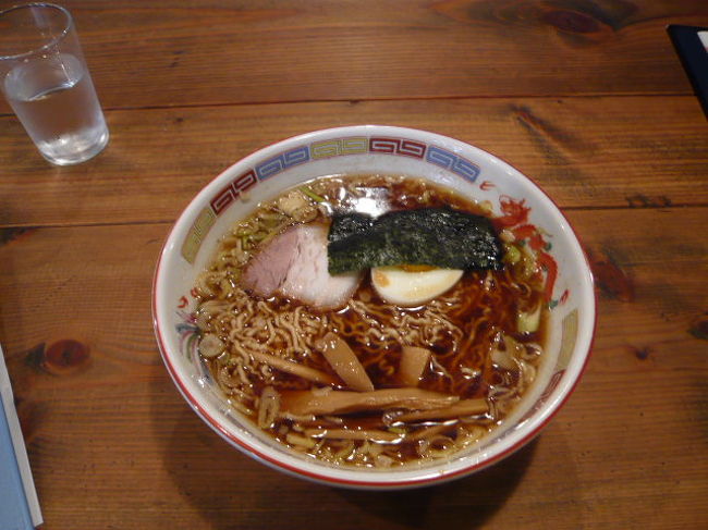 高山らーめんを。