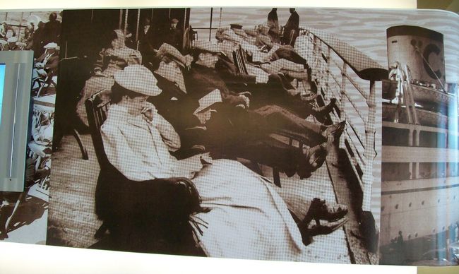 乗客待合室にあった、ブエノスアイレス港の古い写真