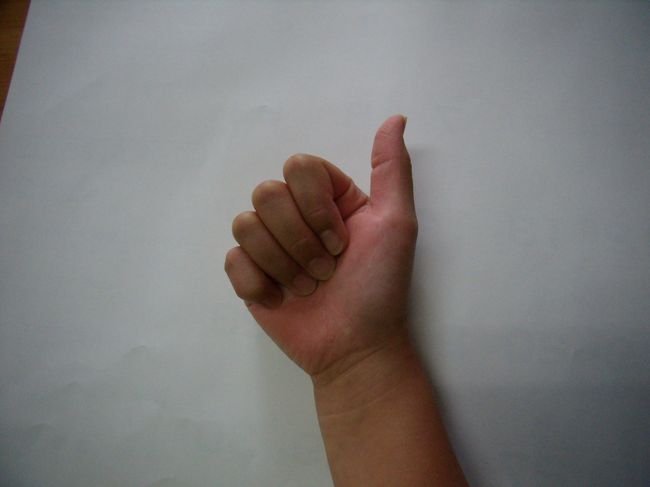 イエ−イではなくアウトでもなく<br />9ｍｍ9箇所9秒