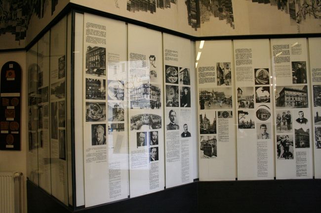 学割も聞かず、入場料は20KC。<br />カフカ好きじゃなければ無理して来なくていい場所かも…。<br />私は正直来なくても良かったかな、と思いました。<br />文学に興味の無い人間なので（苦笑）