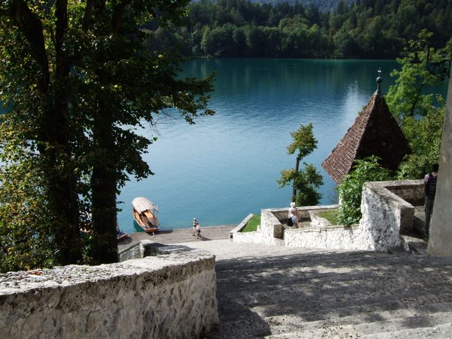 階段の上から、見下ろしたところ。