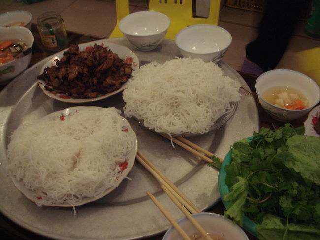 そして作られた、こちらがブンチャです。