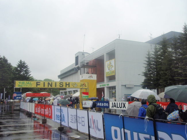 ゴールと受付会場の千歳市スポーツセンターです。