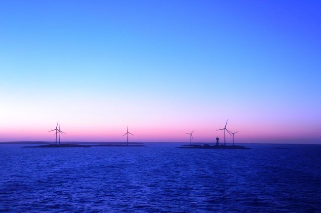 北欧では風力発電をよく見かけました。