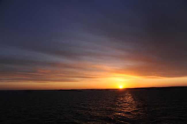 失礼しました。<br />いまこの写真のプロパティで撮影時間を調べたところ、ワールドタイムスウェーデン時間３時46分でした。