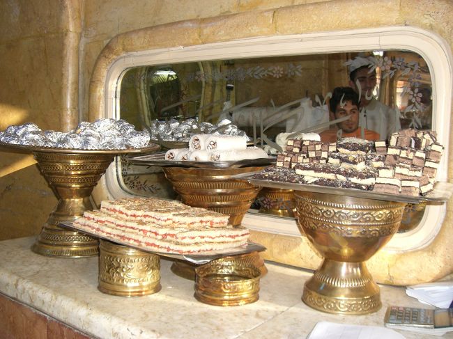 いくつか買ってみたけど甘さ控えめでお上品なお味だった。これならイケる！