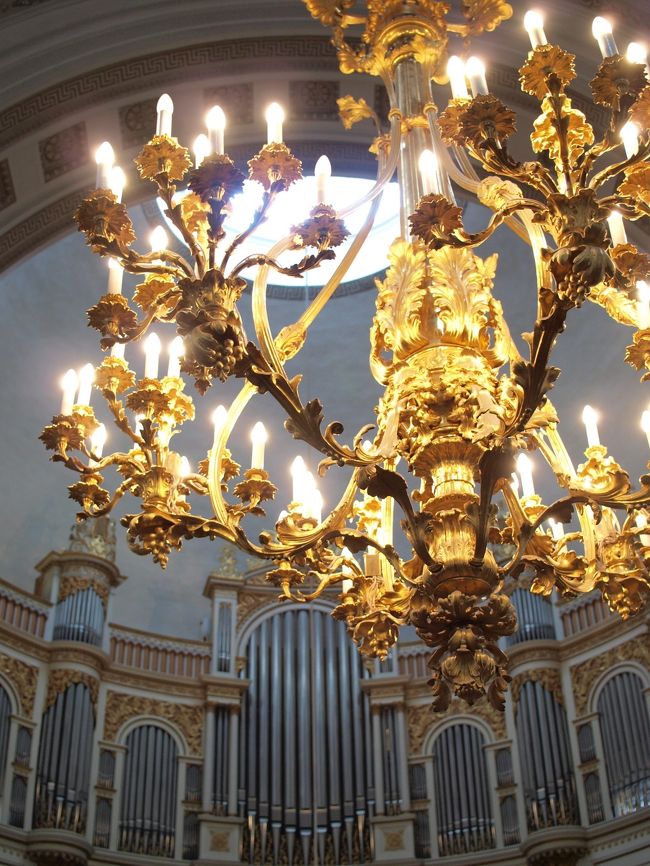 と思って振り返ったら、あらゴーーーージャス♪