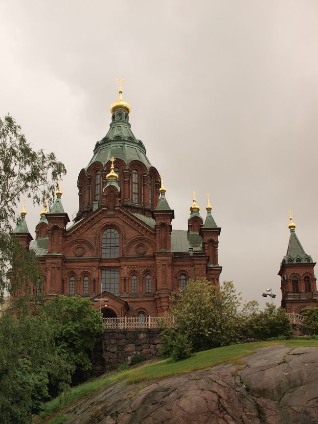 某テーマパークのお化け屋敷じゃないよ。<br />ロシア教会です。<br /><br /><br />終了ぎりぎり。<br /><br />ちょろっとだけ内部を見させてもらって、即終了。<br />写真撮れず（泣）<br /><br />ごてごてしていて、なんとなく私のタイプではなかった。。<br /><br />