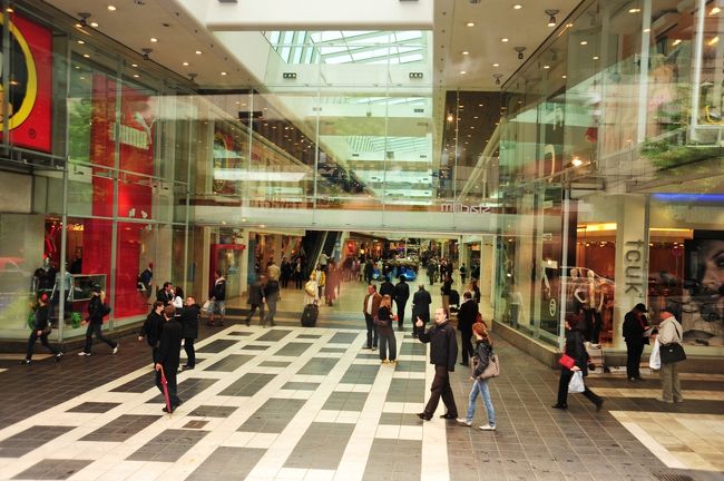 ストックホルム一番のショッピング街だそうな