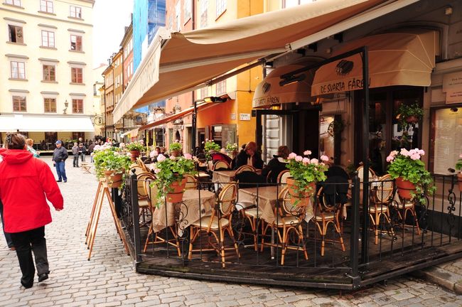 広場に戻ります