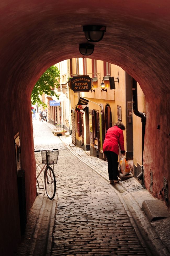 そのトンネルの先は