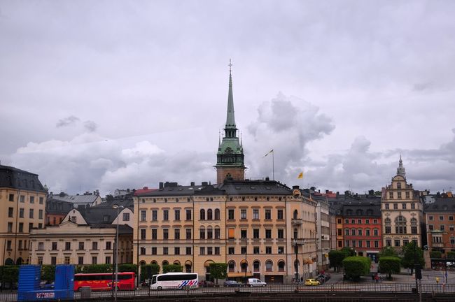 国会議事堂とリッダーホルム教会<br />でしょうか？