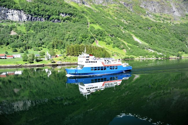 教会もいれたところで一枚