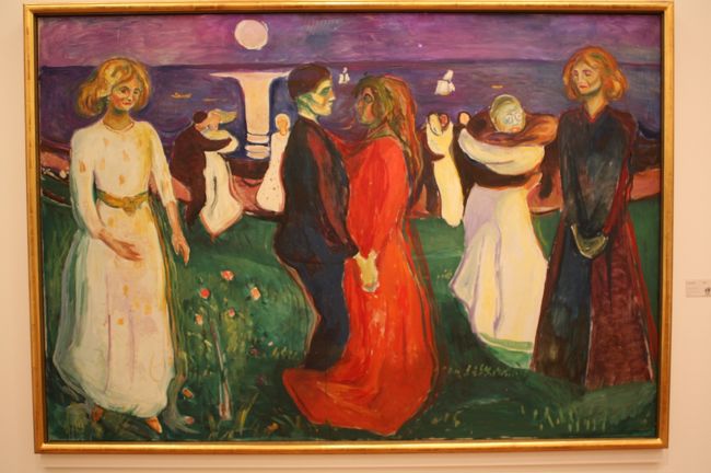 こんなに明るい色が使われている絵も。