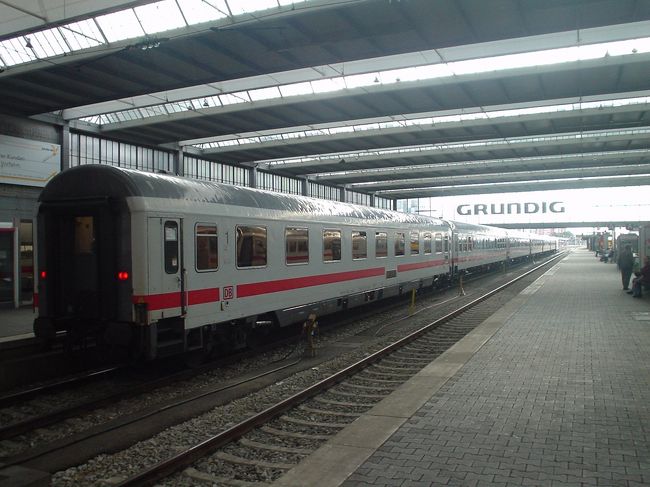 ハンガリーのブダペストからウィーン経由でミュンヘンへ。<br /><br /><br />丸一日かかって到着。<br /><br /><br />旅ももう終盤。