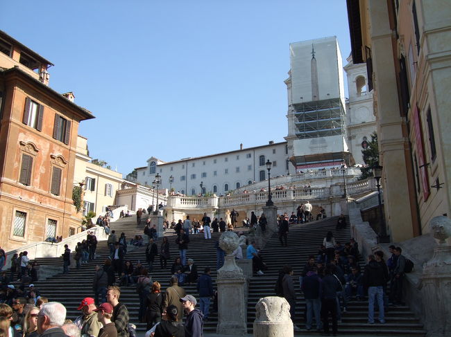 スペイン広場から塔に上る階段のところ。