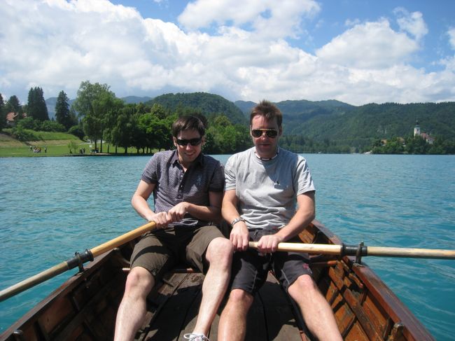 島がだんだんと近づいて来る。頑張って！！