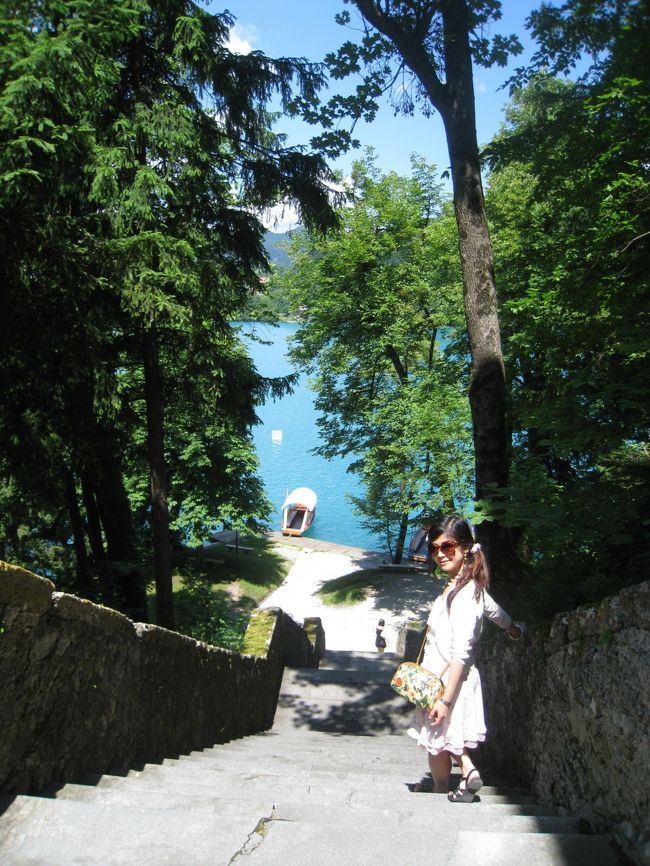 レンタルボートの制限時間が迫って来たので、ブレッド島とお別れ・・