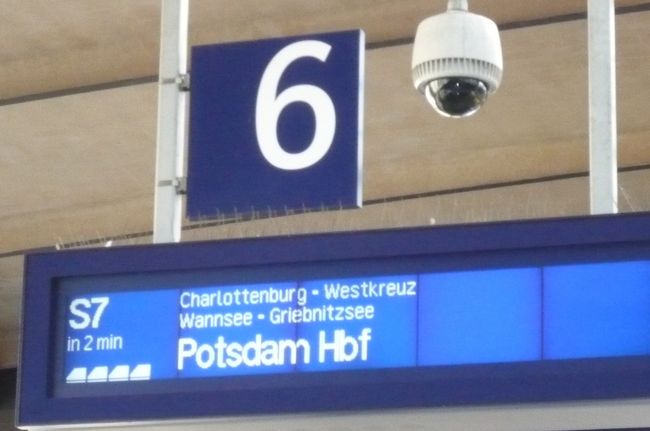 ツオー駅からベルリンウエルカム　カードで、出発です。