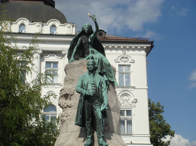 スロベニア　首都リュブリャーナ