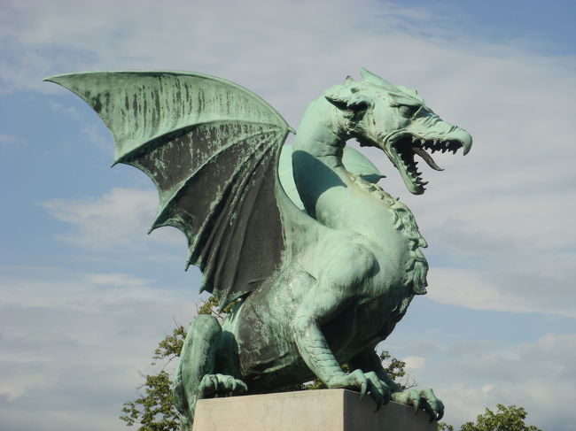 せかいで初めてのコンクリート橋