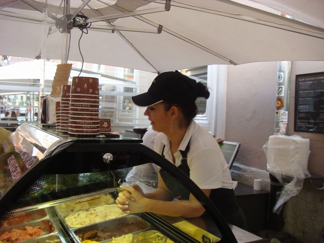 案内の薦めるこの街で人気なアイスクリーム