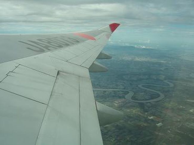 離陸して、いよいよバンコクから離れます・・・<br />さよならタイ〜！！<br /><br />また、タイに来れたらいいなぁ・・・