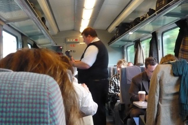 ６月１７日　７日目<br /><br />ドレスデン７：１４発　ベルリン９：１９着<br />間もなく検札。