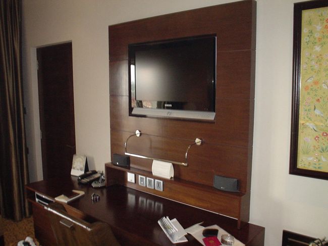 テレビも液晶。