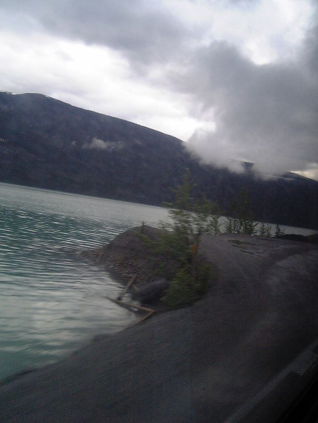 標高の高いところも通ってるのかな？？雲が近いの！