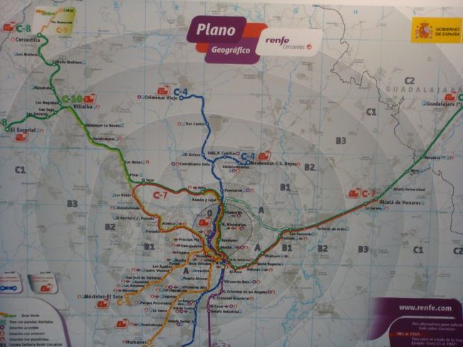 ＣＥＲＣＡＮＩＡＳを利用すれば、<br />マドリード州の観光地<br />＊エル・エスコリアル<br />＊アランフェス<br />＊アルカラ・デ・エナーレス<br />などへ簡単に行けます。