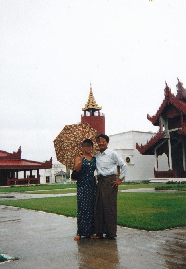 3人旅、最初はどうなるかと思いましたが、いろいろと親切に案内してもらいました。最後は家まで連れて行ってくれ事業のえび工場も案内してもらいました。<br />ウータンナイン夫妻ありがとう。<br />空港まで送ってもらい最後は感極まって涙が出てきました。<br />I'll surly come back Myanmar!<br />ミャンマーウルルン滞在記でした。<br /><br />