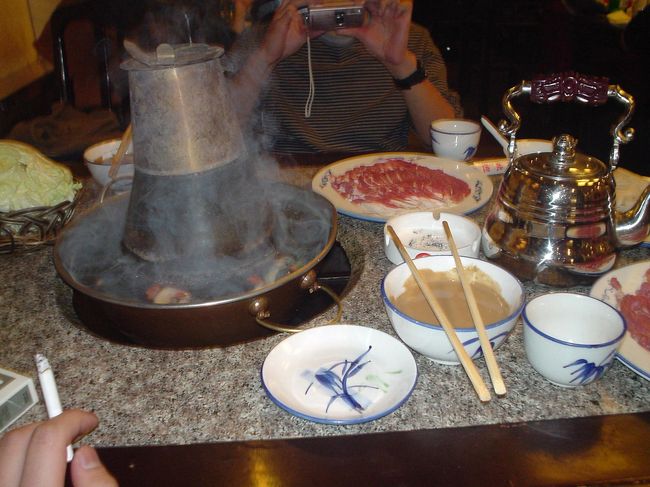 晩ご飯は羊鍋。