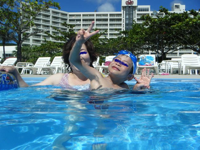 今日は義母も一緒なので、とてもうれしそうです。