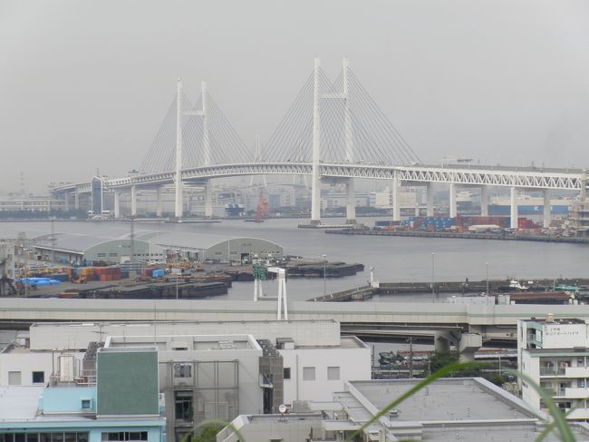 港の見える丘公園から。だんだん曇ってきたよーー。