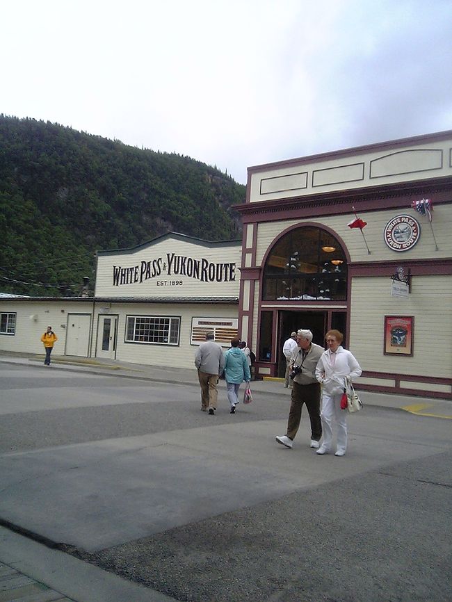 町は観光地化されています。