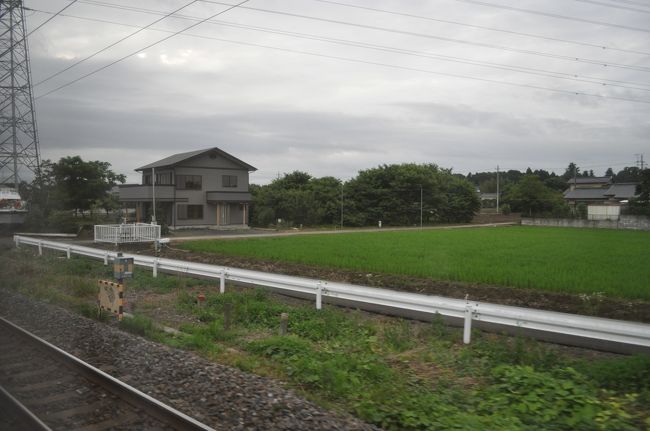 水戸の次は上野まで停車しない，わずか68分．赤塚付近