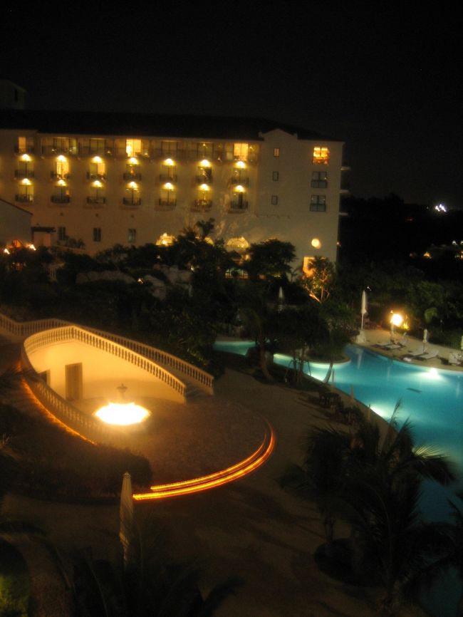 景色を眺めながら、お部屋でも乾杯です。