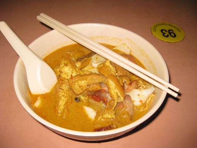 3.00SGD。<br />200円弱です！！<br /><br />美味い。