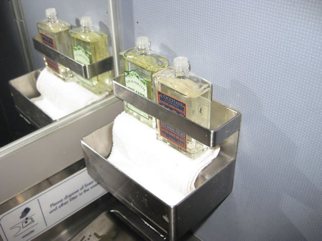 ■トイレ<br />ロクシタン。