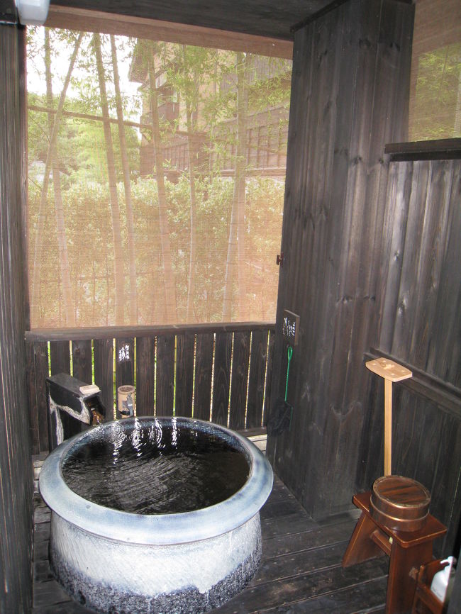 部屋付き露天風呂♪合計５回も入浴してしまいました。。