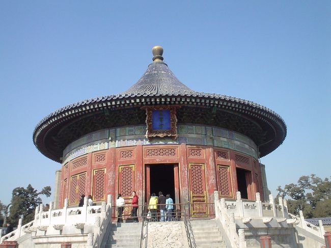 丸なんです。<br /><br /><br />天壇なんです。<br /><br /><br />さぁ。翌日から万里の長城へ向かいますよ！！